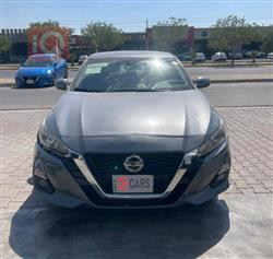 نيسان ألتيما